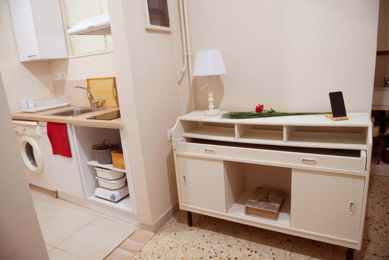 Filopappou Decent Apartment Athens Exterior photo