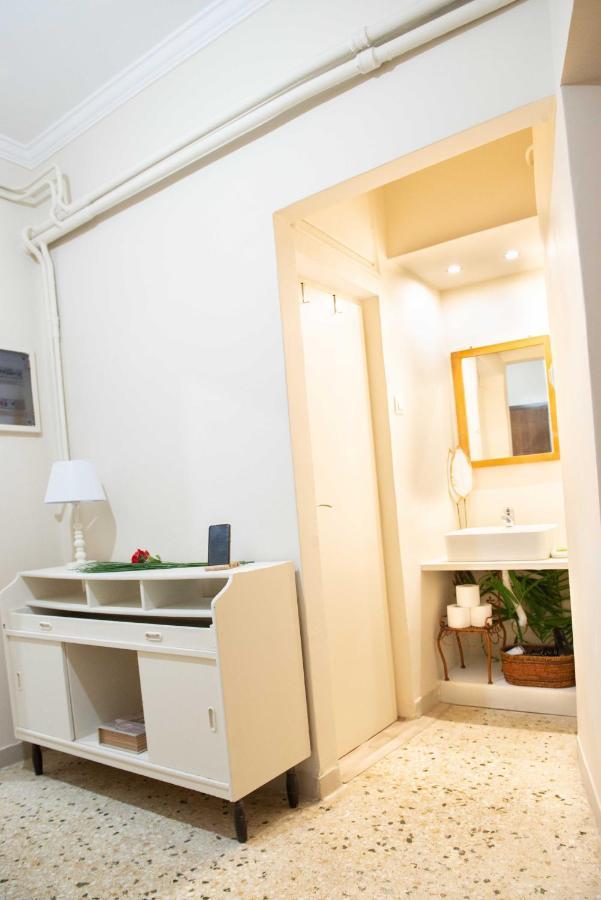 Filopappou Decent Apartment Athens Exterior photo