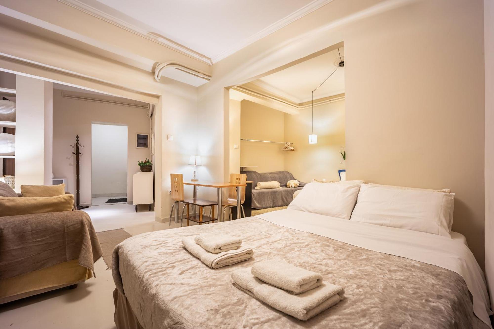 Filopappou Decent Apartment Athens Exterior photo