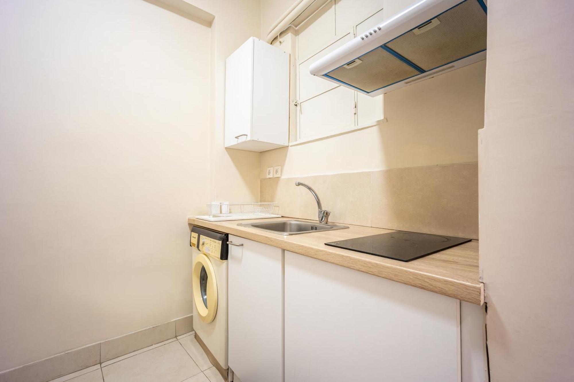 Filopappou Decent Apartment Athens Exterior photo